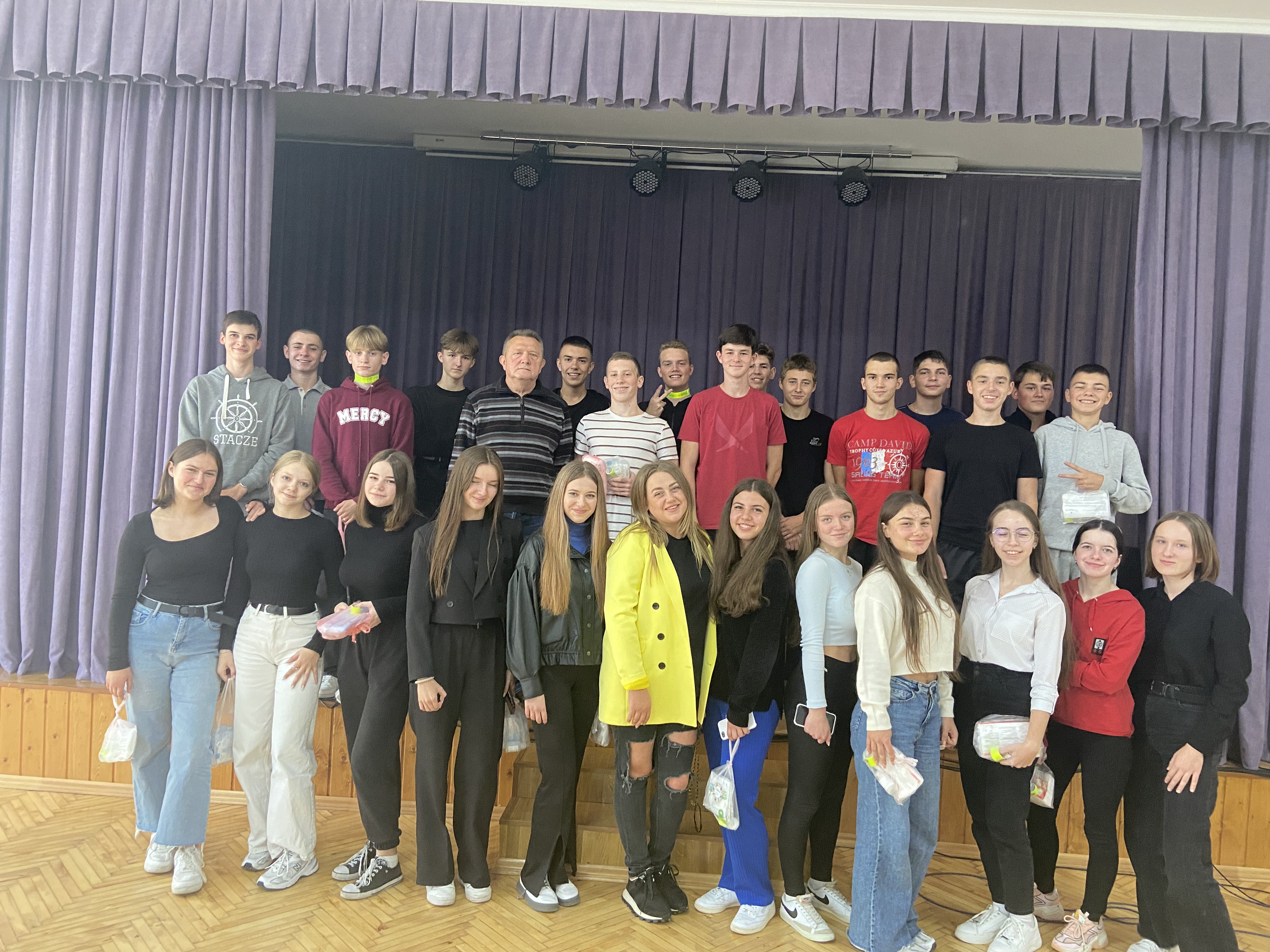 Курс тактичної медицини для учнів Брошнів - Осадського ліцею